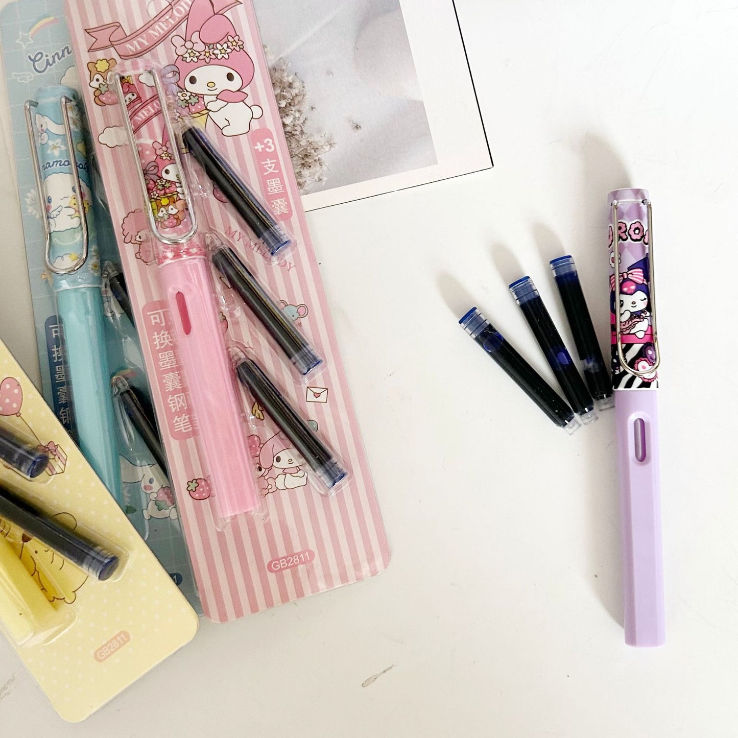 【P-0005】Fountain pen set Sanrio Kuromi replaceable ink bladder fountain pen blue students practicing corrective fountain pen learning stationery