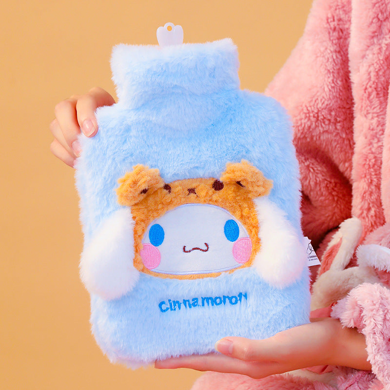 Sanrio spot PVC hot water bottle filling cute cartoon warm water bottle irrigation student dormitory hot water bottle filling