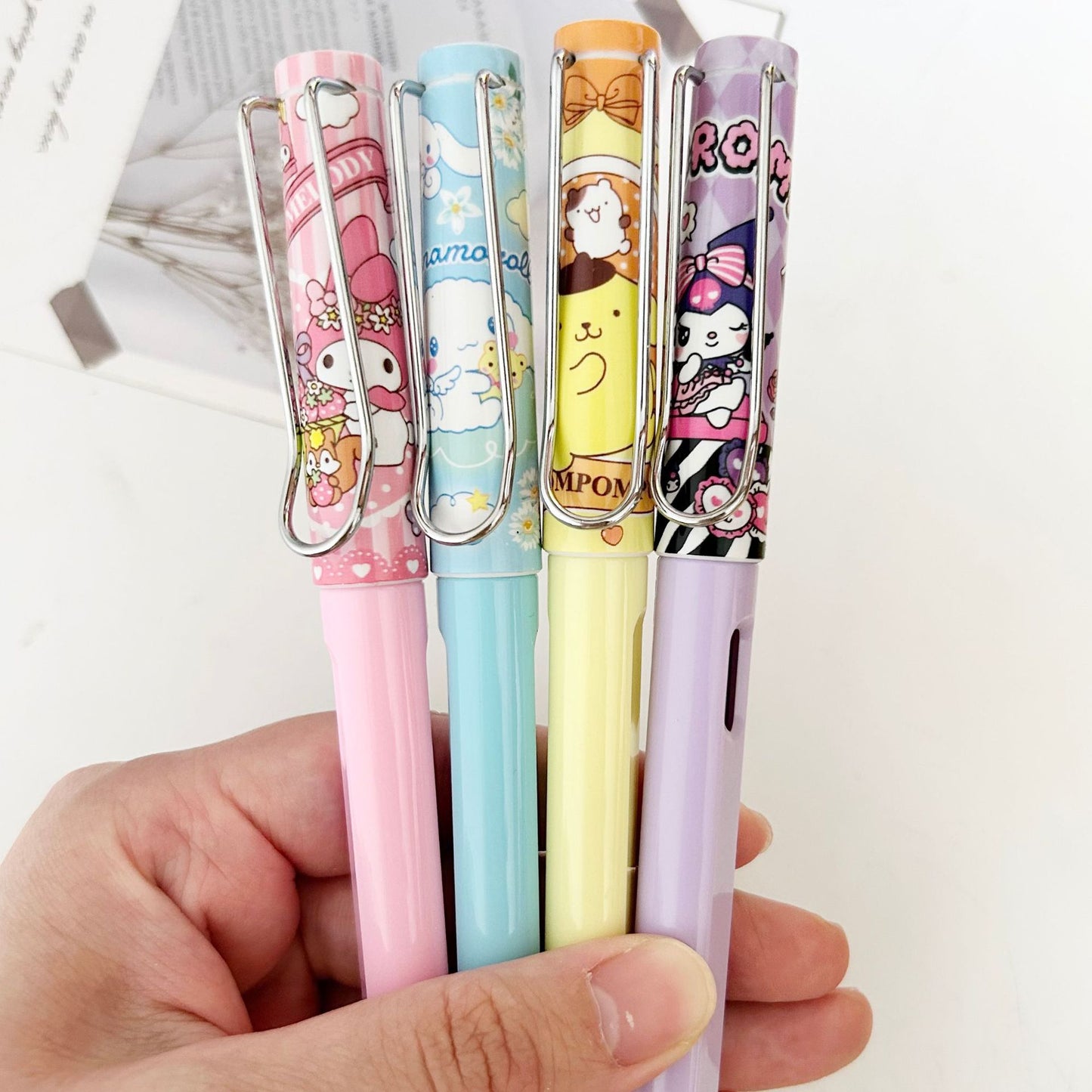 【P-0005】Fountain pen set Sanrio Kuromi replaceable ink bladder fountain pen blue students practicing corrective fountain pen learning stationery